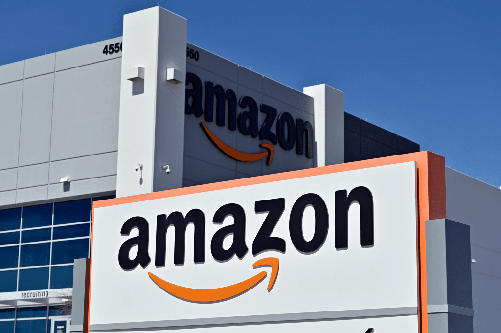 How Amazon Revolutionizes Logistics with&nbsp;Automation
