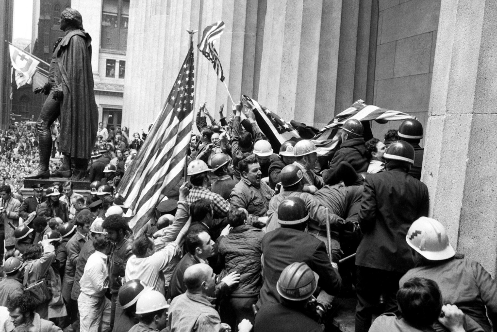 Money Alone Can’t Win Back the Working&nbsp;Class